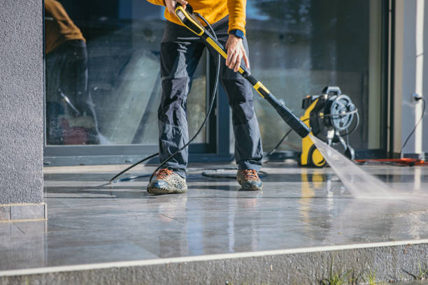 Best Garage Pressure Washing  in Peoria, IL