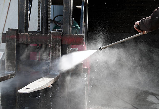 Pressure Washing Estimates in Peoria, IL